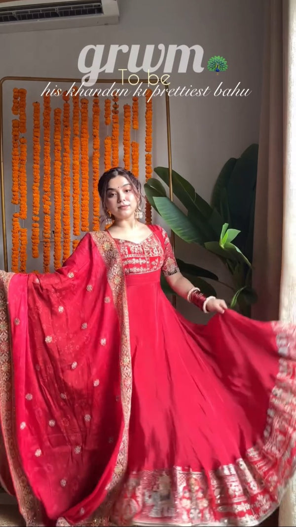 GopiPink Stylish Anarkali Suit Set