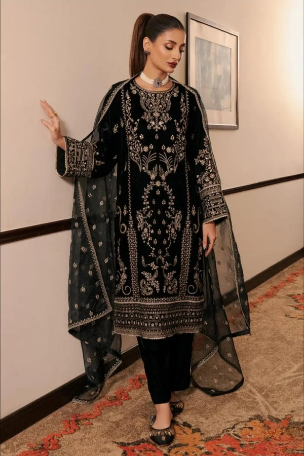 Noorika Black Royal Embroidery Anarkali Suit Set