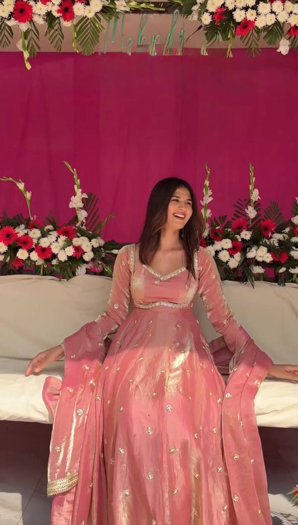 Shruti New Premium Quality Anarkali Suit Set