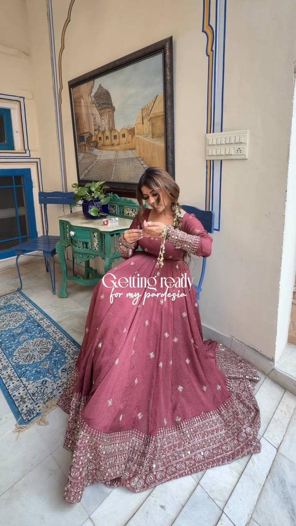 Meera Pink Stylish and designer Anarkali Suit Set