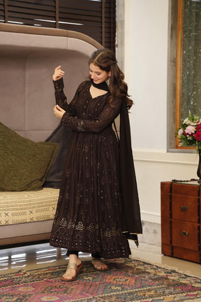 BLACK EMBROIDERED GEORGETTE SUIT SET 101