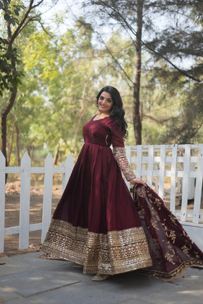 RADIANT DARK MAROON SUIT SET SC 142