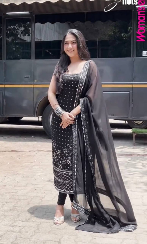 Black Bindi Stylish Designer Suit Set