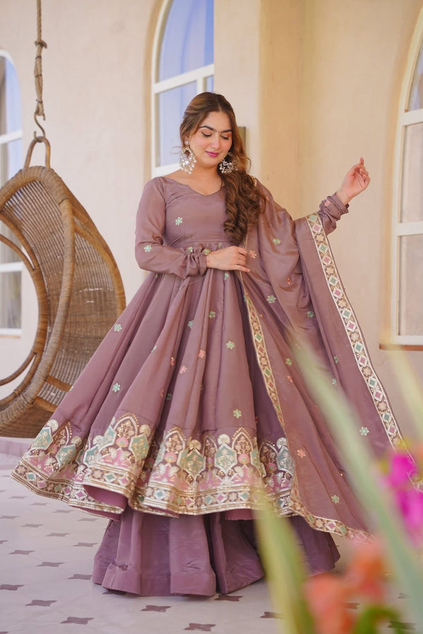 Meera Purple Embroidered Anarkali Suit Set with Dupatta