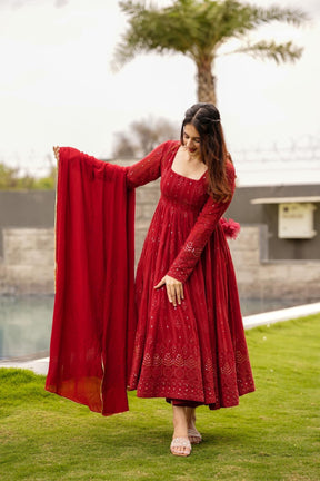 MAROON EMBROIDERED GEORGETTE SUIT SET 101