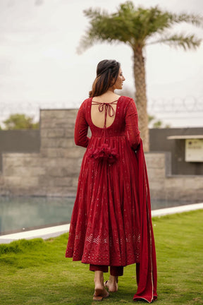 MAROON EMBROIDERED GEORGETTE SUIT SET 101