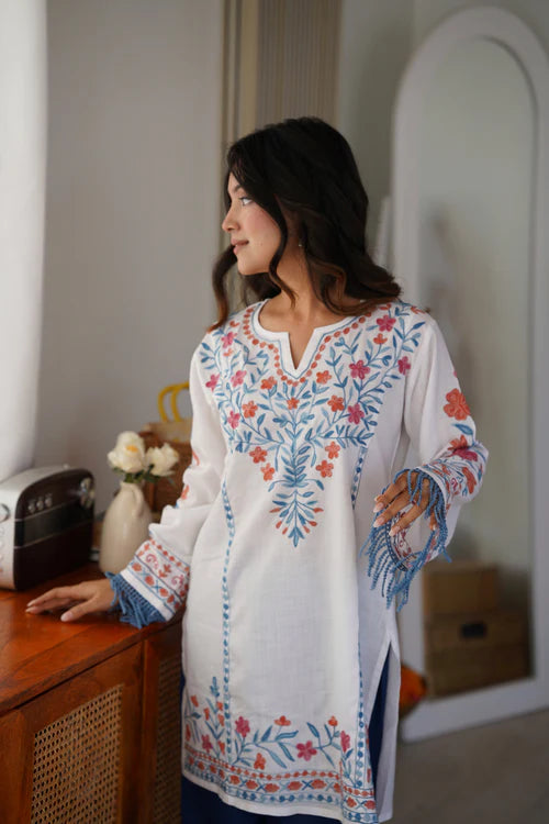 Arti Cotton Kashmiri Aari Embroidered Kurta White With Blue