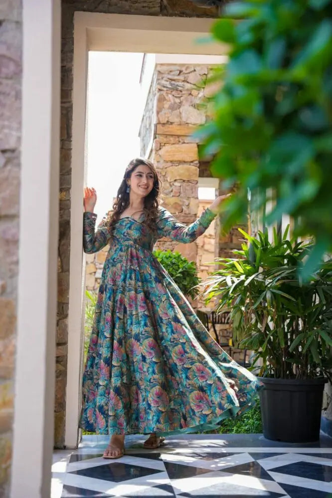 Multicolor Real Heavy Printed Work Gown Set SC 138